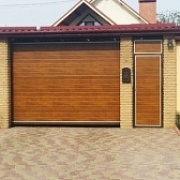 Секционные гаражные ворота Alutech Trend 2700×2500 мм, RAL 9016, S-гофр, с установкой - Секционные ворота Alutech - sekcionnye-vorota-alutech-trend-2700x2500-s-ustanovkoy